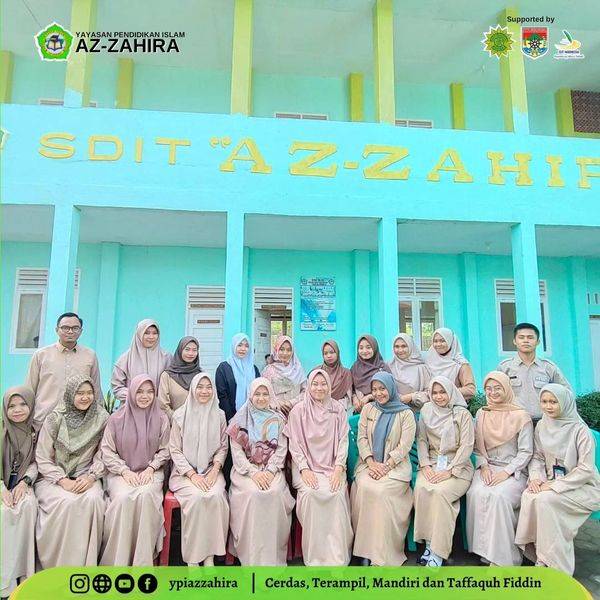 MEMPERINGATI HARI GURU NASIONAL YAYASAN PENDIIDKAN ISLAM AZ ZAHIRA LUBUKLINGGAU